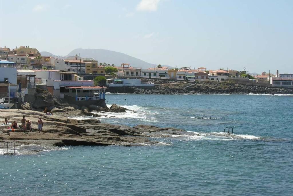 Spacious Apartment Just Few Steps Of The Ocean In La Caleta Costa Adeje  ภายนอก รูปภาพ